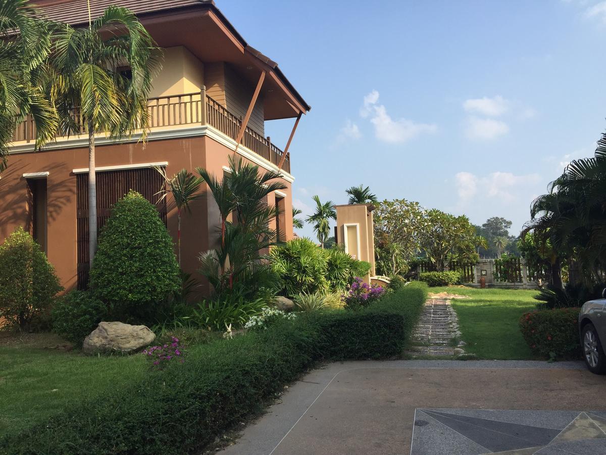 Huaymuang Apartment Ubon Ratchathani Extérieur photo