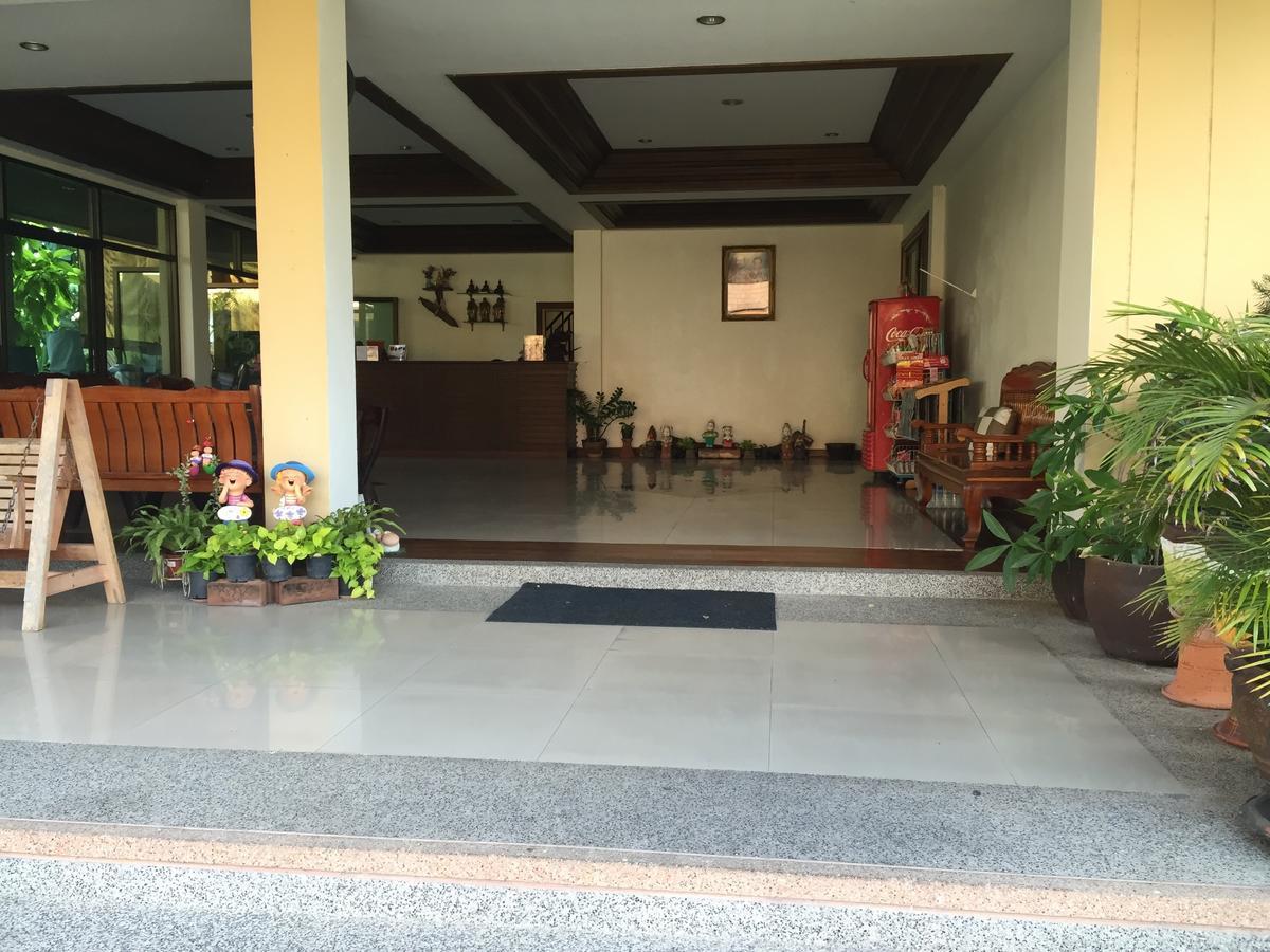 Huaymuang Apartment Ubon Ratchathani Extérieur photo